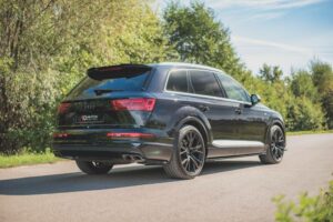 Audi Q7 S-line (15–19) blank svart Maxton Design bak spoiler