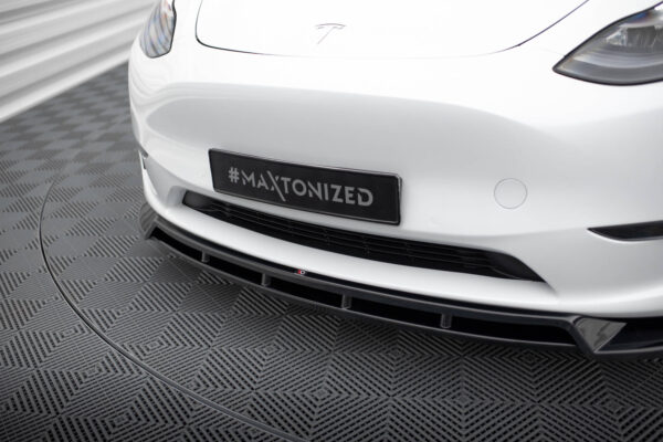 Tesla Modell Y Maxton Design V.2 främre spoiler - Bild 2